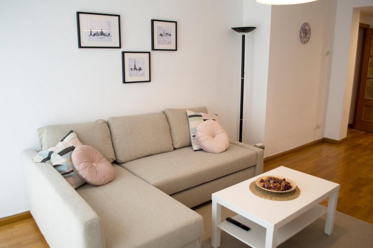 סרגוסה Apartamenticos Torrenueva I מראה חיצוני תמונה